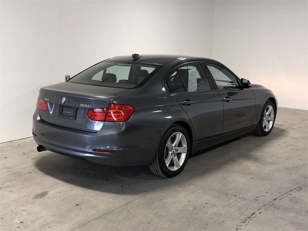 Бмв 320i xdrive характеристики